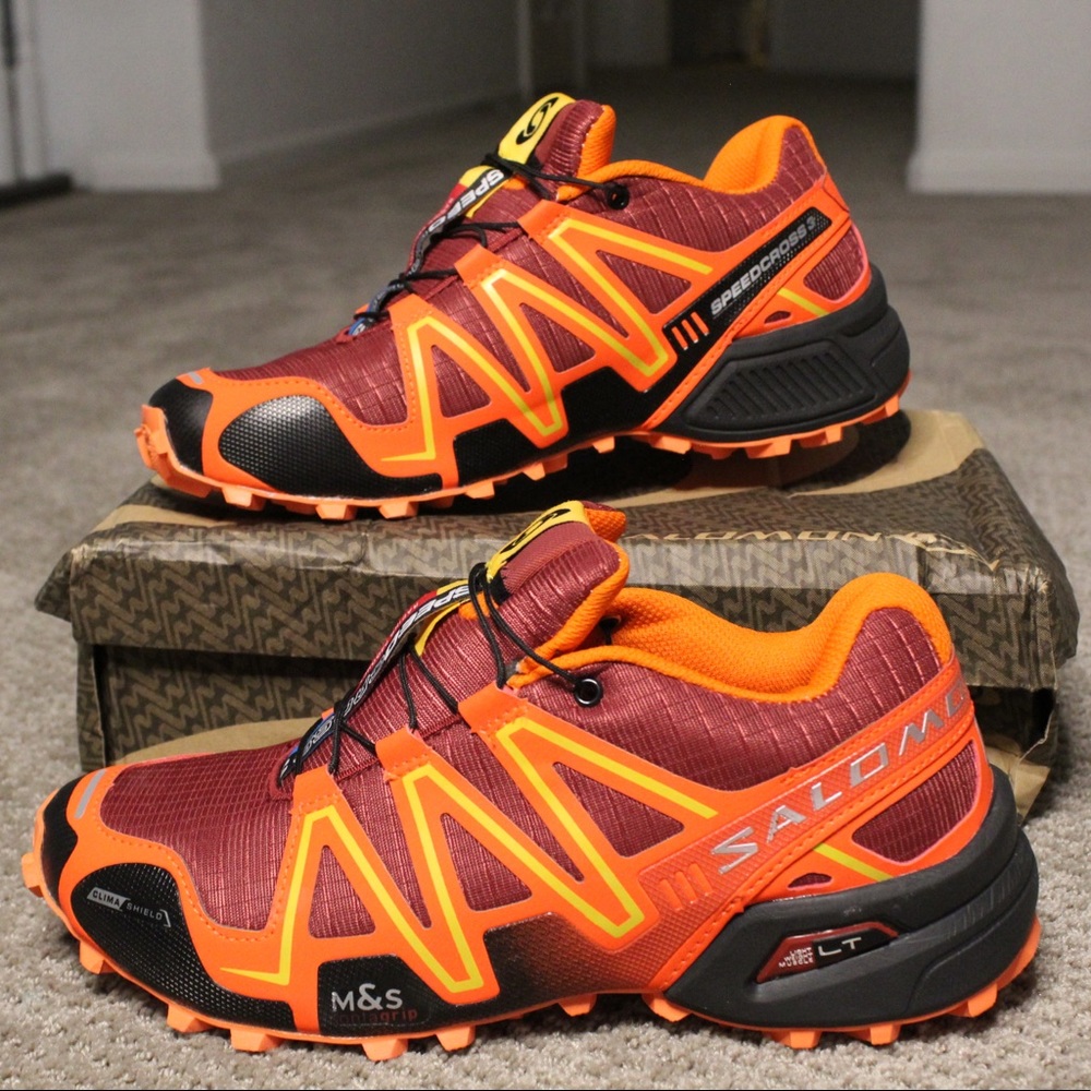 (NWT) Salomon Speedcross 3 Shoes